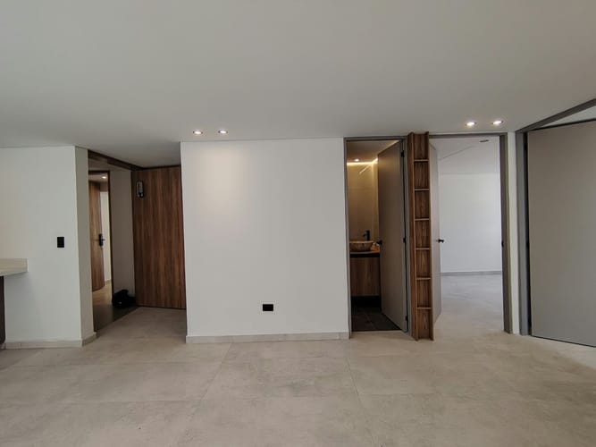 Apartamento de 2 alcobas en arriendo en Corazón De Jesús, Medellín, 65 m² · foto 3 de 18