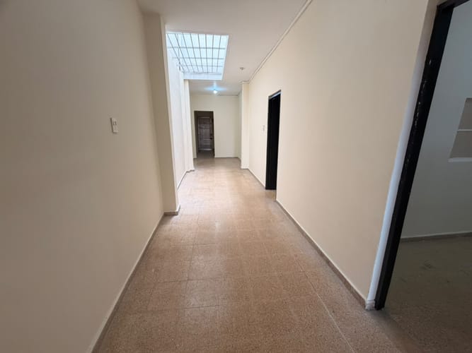 Casa de 4 alcobas en arriendo en Caicedo, Medellín, 90 m² · foto 2 de 12