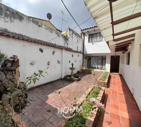 Casa de 4 alcobas en venta en Santa Barbara, Bogotá, 296 m² · foto 9 de 24