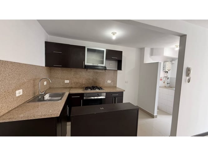 Apartamento de 3 alcobas en arriendo en La Flora, Cali, 75 m² · foto 3 de 24