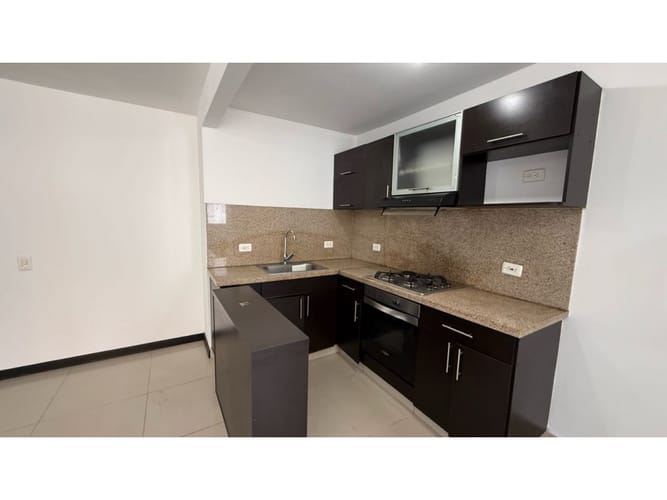 Apartamento de 3 alcobas en arriendo en La Flora, Cali, 75 m² · foto 4 de 24