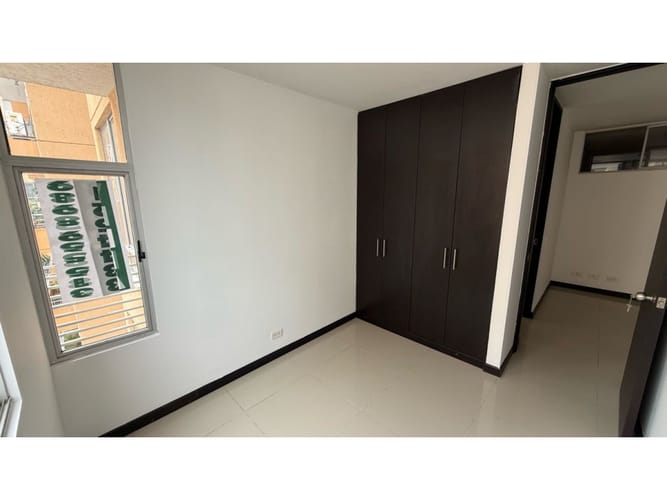 Apartamento de 3 alcobas en arriendo en La Flora, Cali, 75 m² · foto 11 de 24