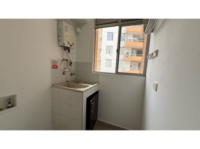 Apartamento de 3 alcobas en arriendo en La Flora, Cali, 75 m² · foto 22 de 24