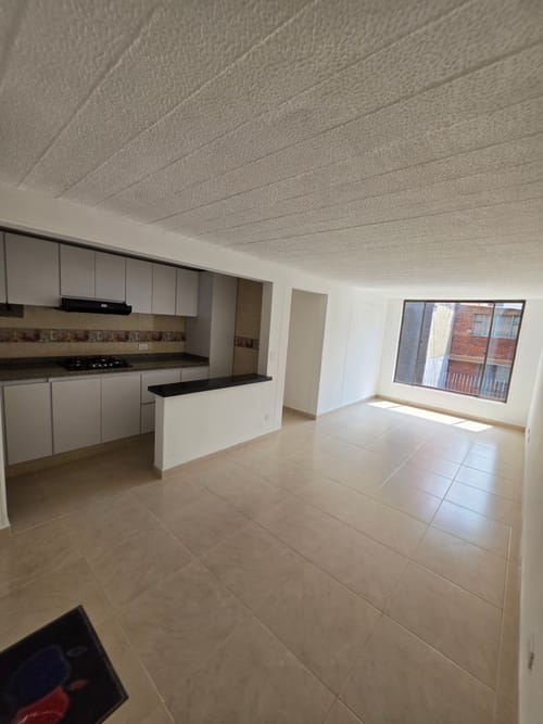 Apartamento de 3 alcobas en arriendo en La Asuncion, Bogotá, 60 m² · foto 1 de 20