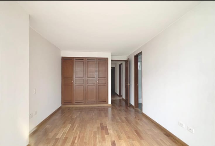 Apartamento de 3 alcobas en venta en Santa Barbara Oriental, Bogotá, 180 m² · foto 9 de 10