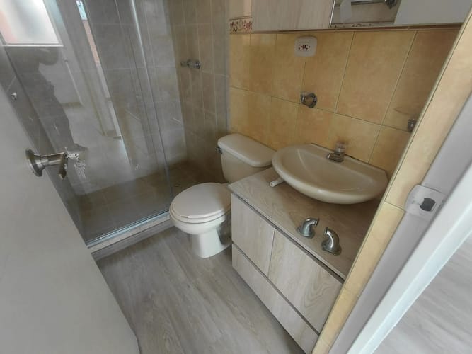 Apartamento de 3 alcobas en arriendo en Santa Rosita, Bogotá, 52 m² · foto 5 de 11