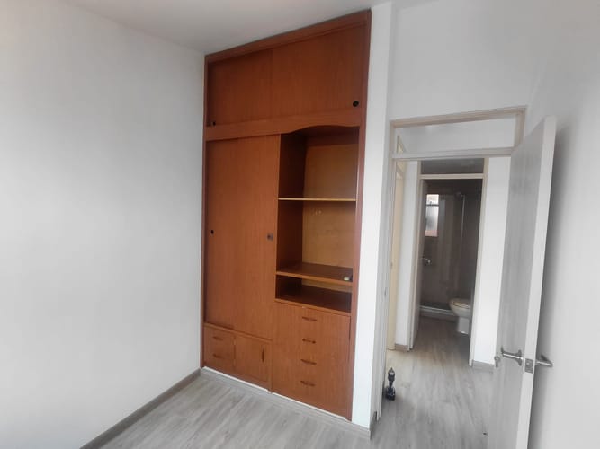 Apartamento de 3 alcobas en arriendo en Santa Rosita, Bogotá, 52 m² · foto 7 de 11
