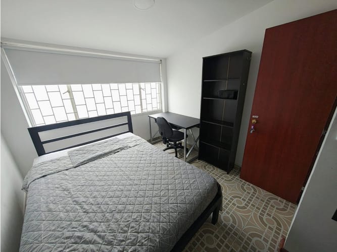 Apartaestudio en arriendo en Santa Isabel Sur, Bogotá, 10 m² · foto 12 de 13
