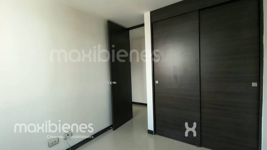 Apartamento de 3 alcobas en arriendo en Asdesillas, Sabaneta, 70 m² · foto 10 de 17