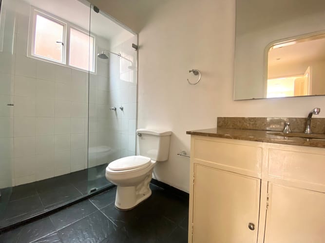 Apartamento de 3 alcobas en arriendo en Chapinero, Bogotá, 214 m² · foto 8 de 19