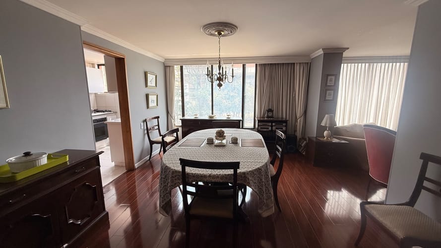 Apartamento de 3 alcobas en venta en Chico Norte, Bogotá, 146 m² · foto 17 de 19