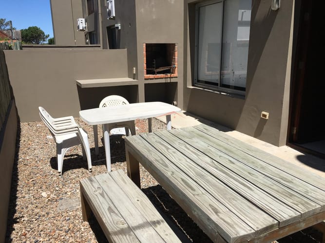 Apartamento en Alquiler en Manantiales · Foto 1