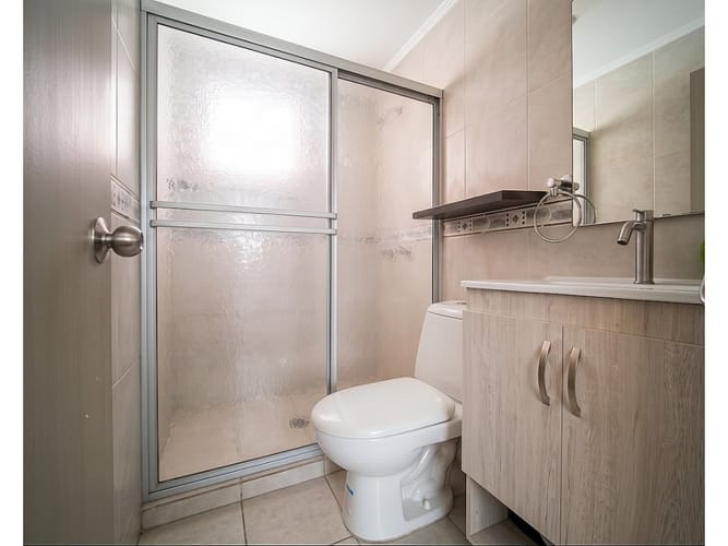Apartamento de 3 alcobas en venta en Castilla, Bogotá, 57 m² · foto 9 de 10