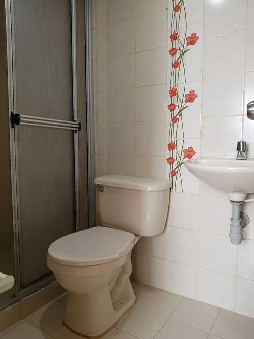 Apartamento de 3 alcobas en arriendo en Asomadera No.3, Medellín, 40 m² · foto 5 de 10
