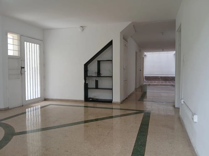 Casa de 5 alcobas en arriendo en Cristobal, Medellín, 154 m² · foto 3 de 10