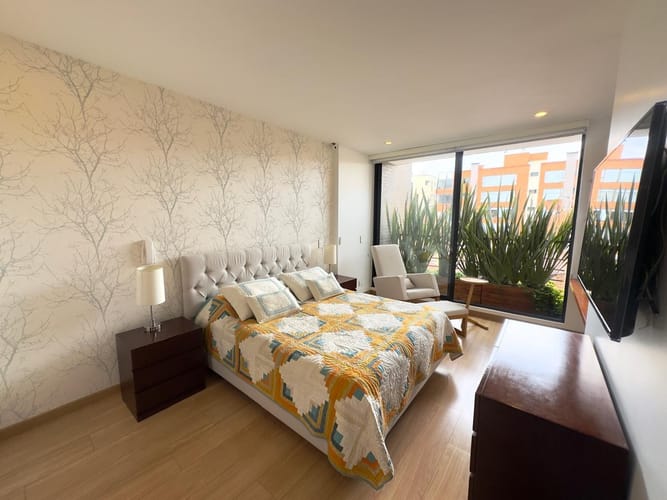 Apartamento de 3 alcobas en venta en Santa Barbara, Bogotá, 131 m² · foto 22 de 24