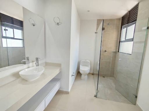 Apartamento de 3 alcobas en arriendo en Barro Blanco, Rionegro, 120 m² · foto 9 de 23