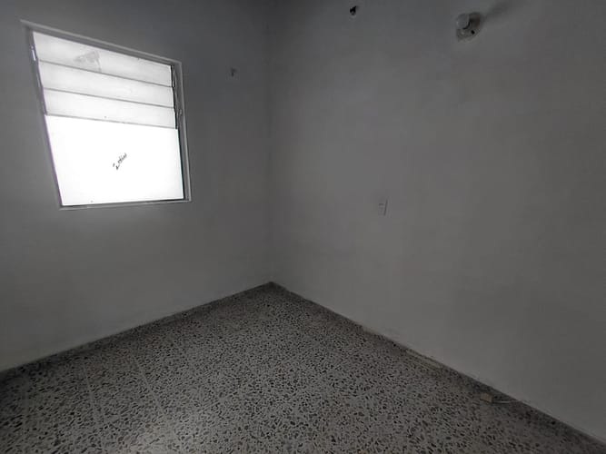 Apartamento de 3 alcobas en arriendo en Prados De Sabaneta, Sabaneta, 110 m² · foto 9 de 23