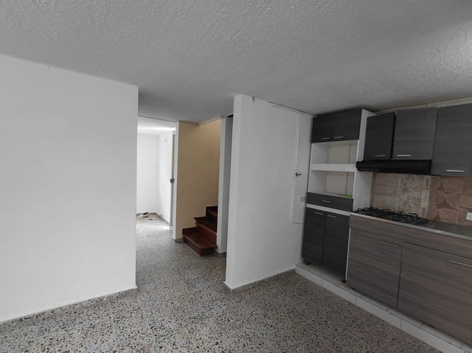 Apartamento de 3 alcobas en arriendo en Prados De Sabaneta, Sabaneta, 110 m² · foto 3 de 23