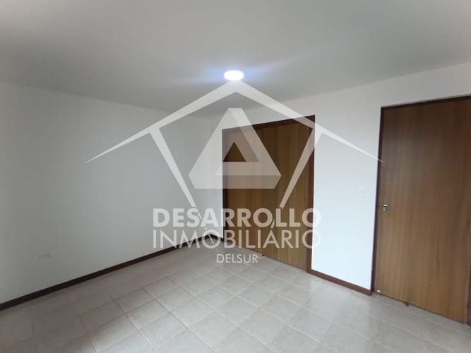 Apartamento de 3 alcobas en arriendo en Lorena, Medellín, 93 m² · foto 4 de 12