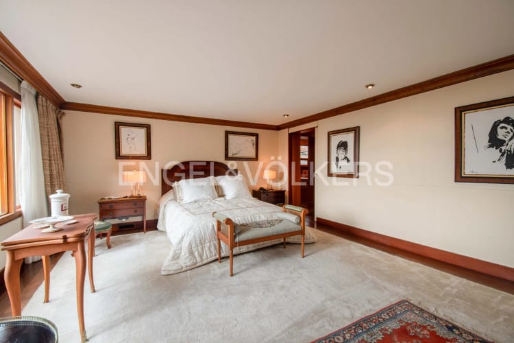 Casa de 4 alcobas en venta en El Refugio, Bogotá, 827 m² · foto 14 de 23