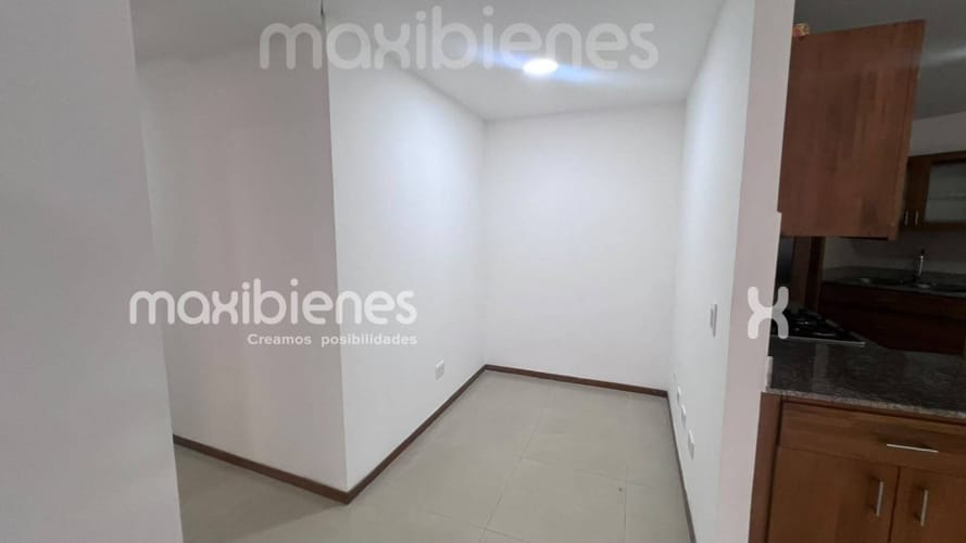 Apartamento de 3 alcobas en arriendo en Aves Maria, Sabaneta, 135 m² · foto 2 de 14