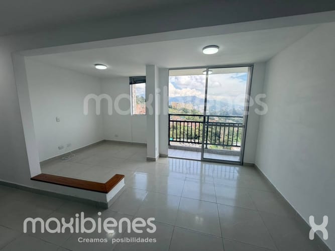 Apartamento de 2 alcobas en arriendo en Pueblo Viejo, La Estrella, 50 m² · foto 2 de 8