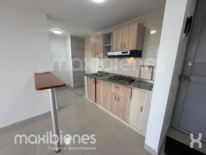 Apartamento de 2 alcobas en arriendo en Pueblo Viejo, La Estrella, 50 m² · foto 3 de 8