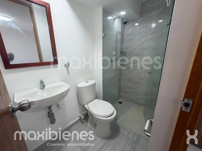 Apartamento de 2 alcobas en arriendo en Pueblo Viejo, La Estrella, 50 m² · foto 6 de 8