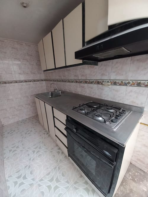 Apartamento de 3 alcobas en arriendo en Tunja, Tunja, 65 m² · foto 2 de 9
