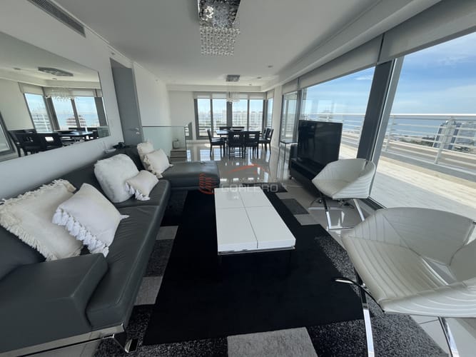 y Alquiler de Espectacular Apartamento en Punta del Este con vista 360 · Foto 3