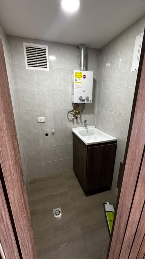 Apartamento de 2 alcobas en arriendo en Colina Campestre, Bogotá, 45 m² · foto 7 de 9