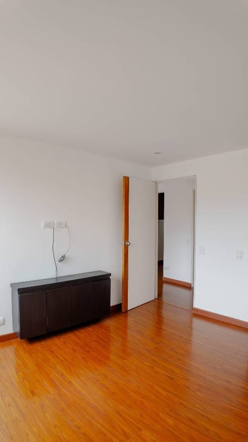 Apartamento de 1 alcoba en venta en Bella Suiza, Bogotá, 64 m² · foto 10 de 15