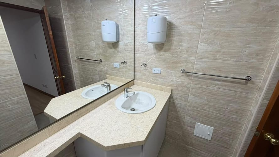 Apartamento de 2 alcobas en venta en Santa Viviana, Bogotá, 73 m² · foto 10 de 20