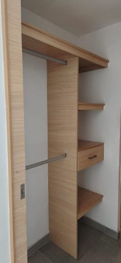 Apartamento de 2 alcobas en arriendo en Loma De Los Bernal, Medellín, 80 m² · foto 5 de 7