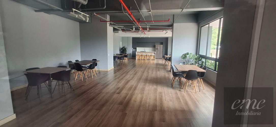 Apartaestudio en arriendo en El Poblado, Medellín, 61 m² · foto 21 de 24