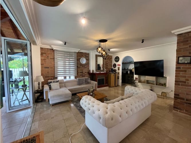 Casa de 5 alcobas en arriendo en Don Diego, El Retiro, 323 m² · foto 11 de 24