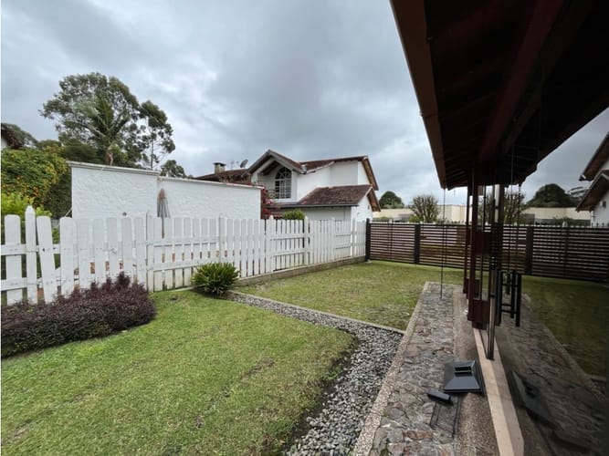 Casa de 5 alcobas en arriendo en Don Diego, El Retiro, 323 m² · foto 21 de 24