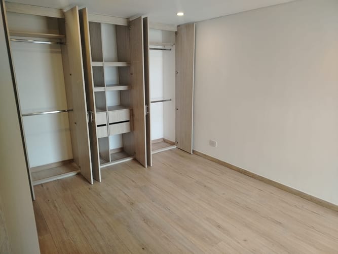 Apartamento de 1 alcoba en arriendo en Cedritos, Bogotá, 50 m² · foto 8 de 18