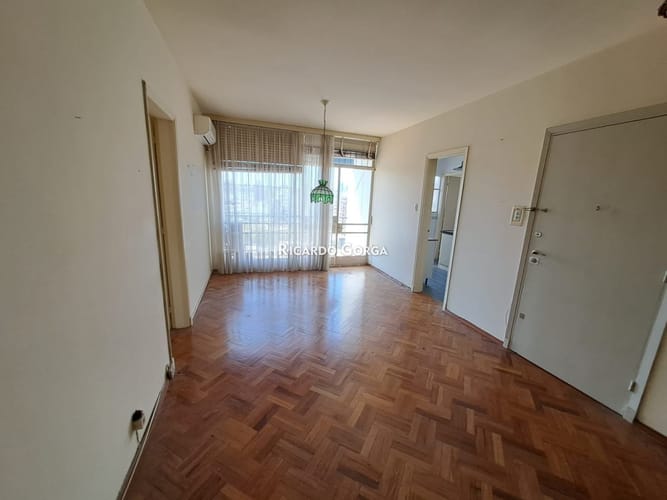 Apartamento en alquiler de 2 dormitorios, 2 baños y terraza  en Pocitos · Photo 2