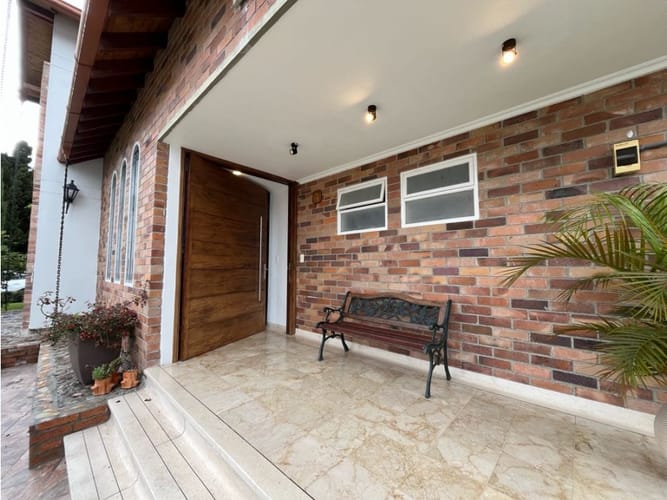 Casa de 5 alcobas en venta en Don Diego, El Retiro, 323 m² · foto 6 de 24