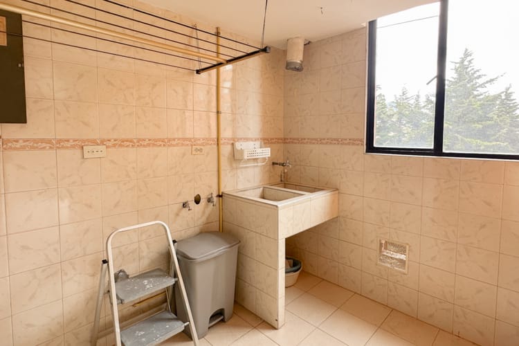 Apartamento de 3 alcobas en venta en San Gabriel Norte Ii, Bogotá, 201 m² · foto 8 de 24