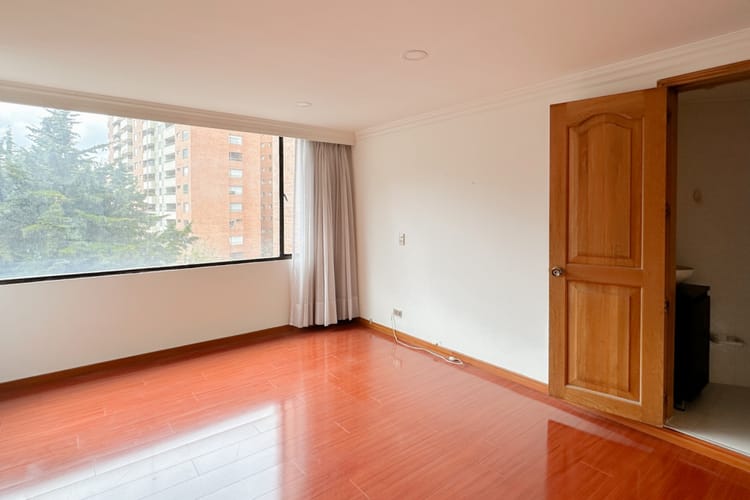 Apartamento de 3 alcobas en venta en San Gabriel Norte Ii, Bogotá, 201 m² · foto 13 de 24