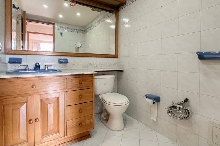 Apartamento de 3 alcobas en venta en San Gabriel Norte Ii, Bogotá, 201 m² · foto 16 de 24
