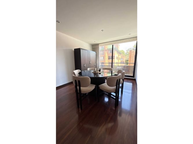 Apartamento de 3 alcobas en venta en Santa Barbara, Bogotá, 123 m² · foto 4 de 24