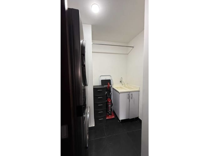 Apartamento de 3 alcobas en venta en Santa Barbara, Bogotá, 123 m² · foto 13 de 24