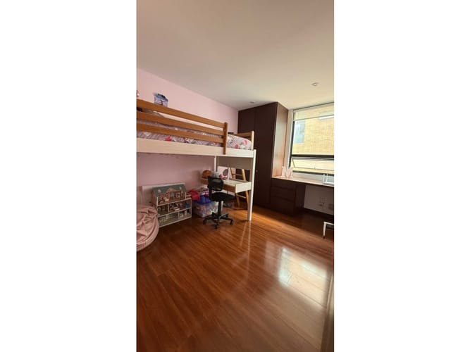 Apartamento de 3 alcobas en venta en Santa Barbara, Bogotá, 123 m² · foto 17 de 24