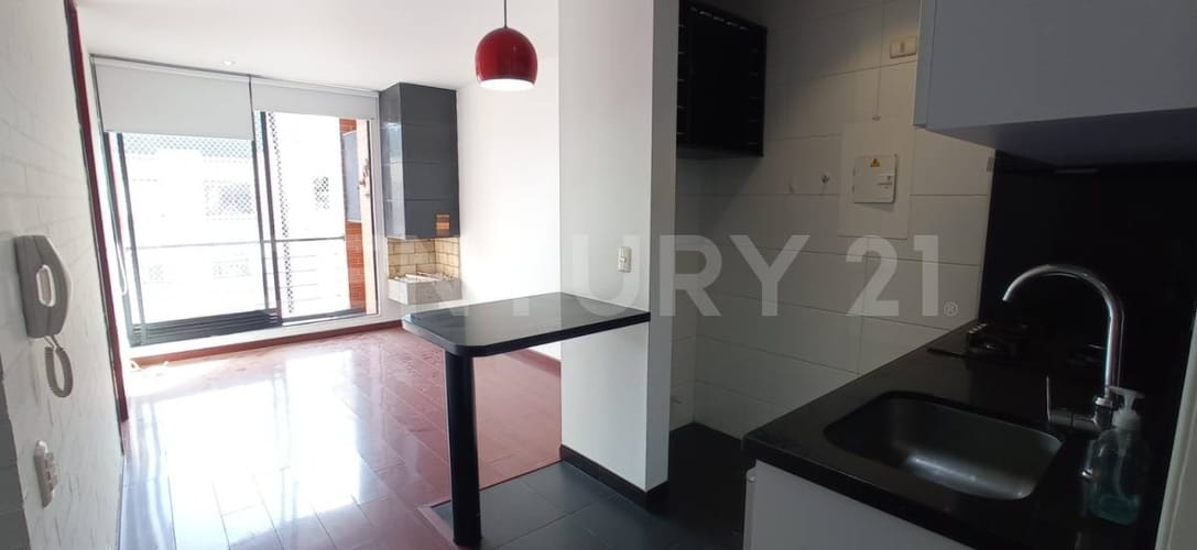 Apartamento de 1 alcoba en venta en El Batán, Bogotá, 45 m² · foto 4 de 17