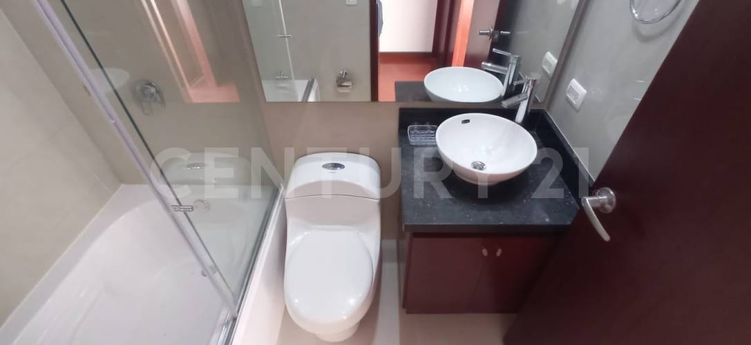Apartamento de 1 alcoba en venta en El Batán, Bogotá, 45 m² · foto 10 de 17