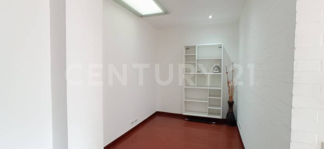 Apartamento de 1 alcoba en venta en El Batán, Bogotá, 45 m² · foto 13 de 17